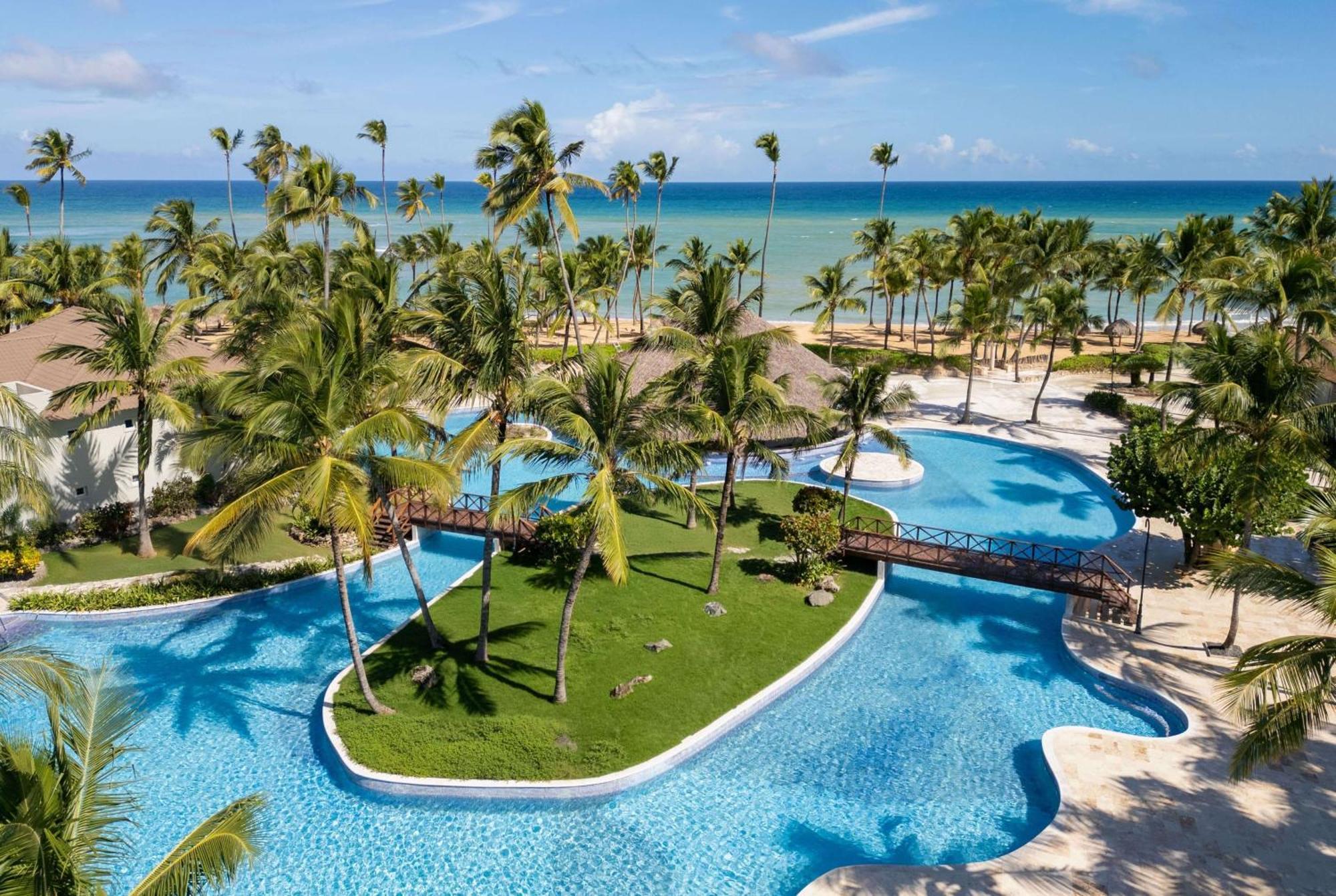 Wyndham Alltra Punta Cana All Inclusive Resort Bagian luar foto Hard Rock Hotel & Casino Punta Cana
