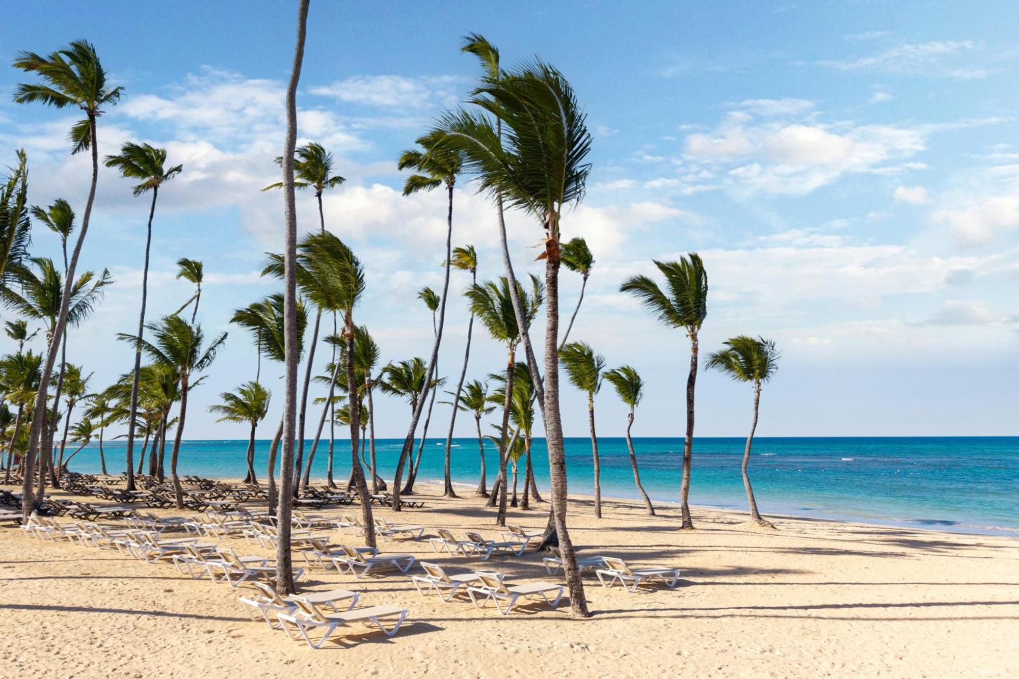 Wyndham Alltra Punta Cana All Inclusive Resort Bagian luar foto