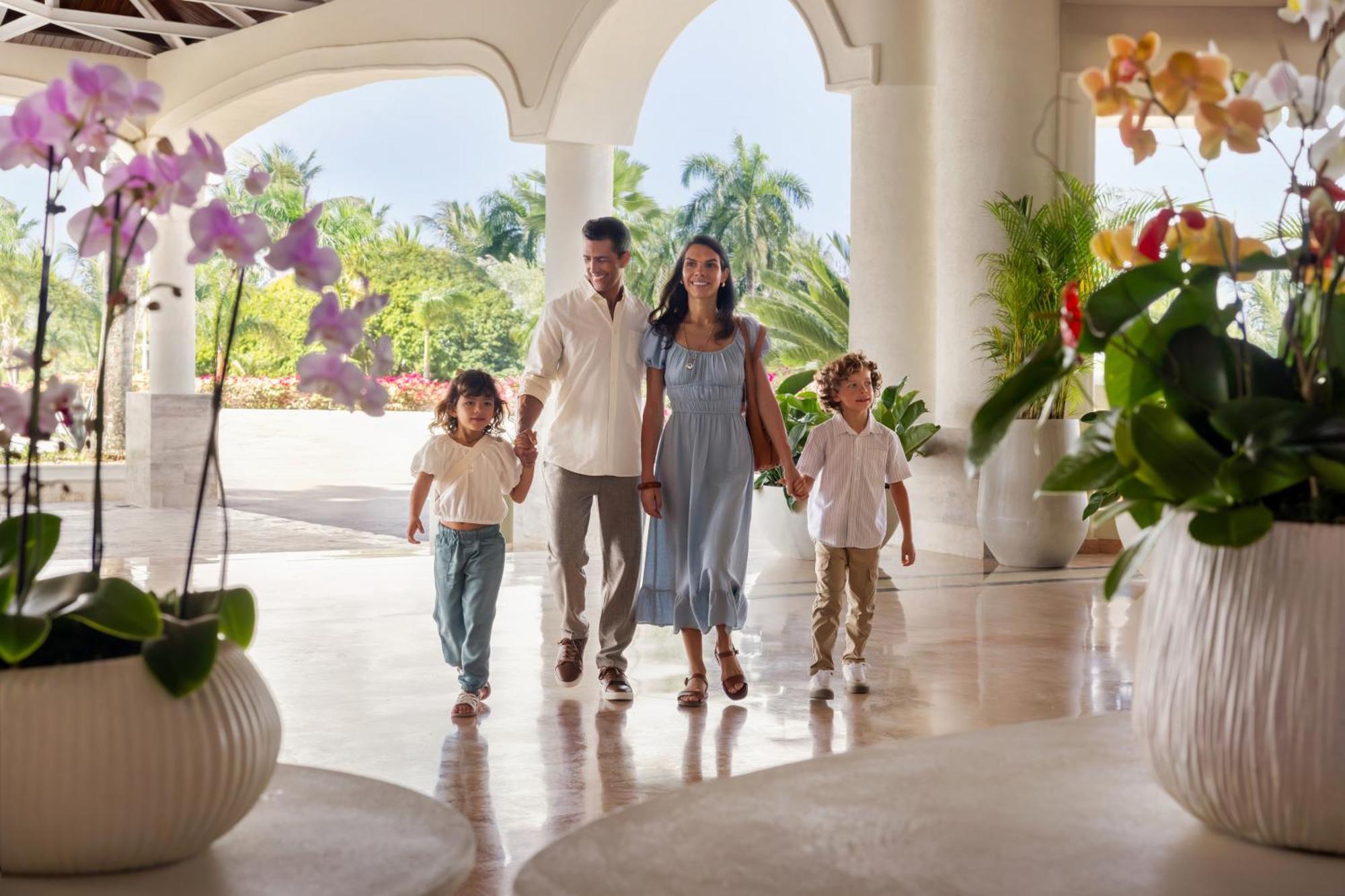 Wyndham Alltra Punta Cana All Inclusive Resort Bagian luar foto